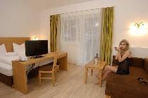 HOTEL VIER JAHRESZEITEN