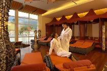 HOTEL ROYAL