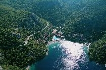 HILLSIDE BEACH CLUB