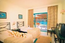 AMIRA HOTEL
