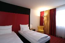 SENATOR HOTEL