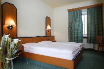 HOTEL HOFWIRT