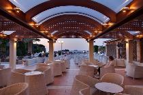 AQUIS BELLA BEACH