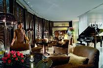 LE BUA AT STATE TOWER