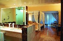 THE ROYAL SUITES TURQUESA BY PALLADIUM