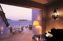 BLUE PALACE RESORT & SPA