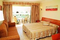 COLUMBUS APARTHOTEL