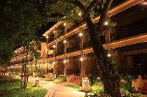 THE FAIR HOUSE BEACH RESORT