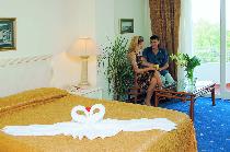 ROYAL PALM RESORT