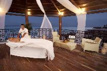 THE ROYAL CANCUN